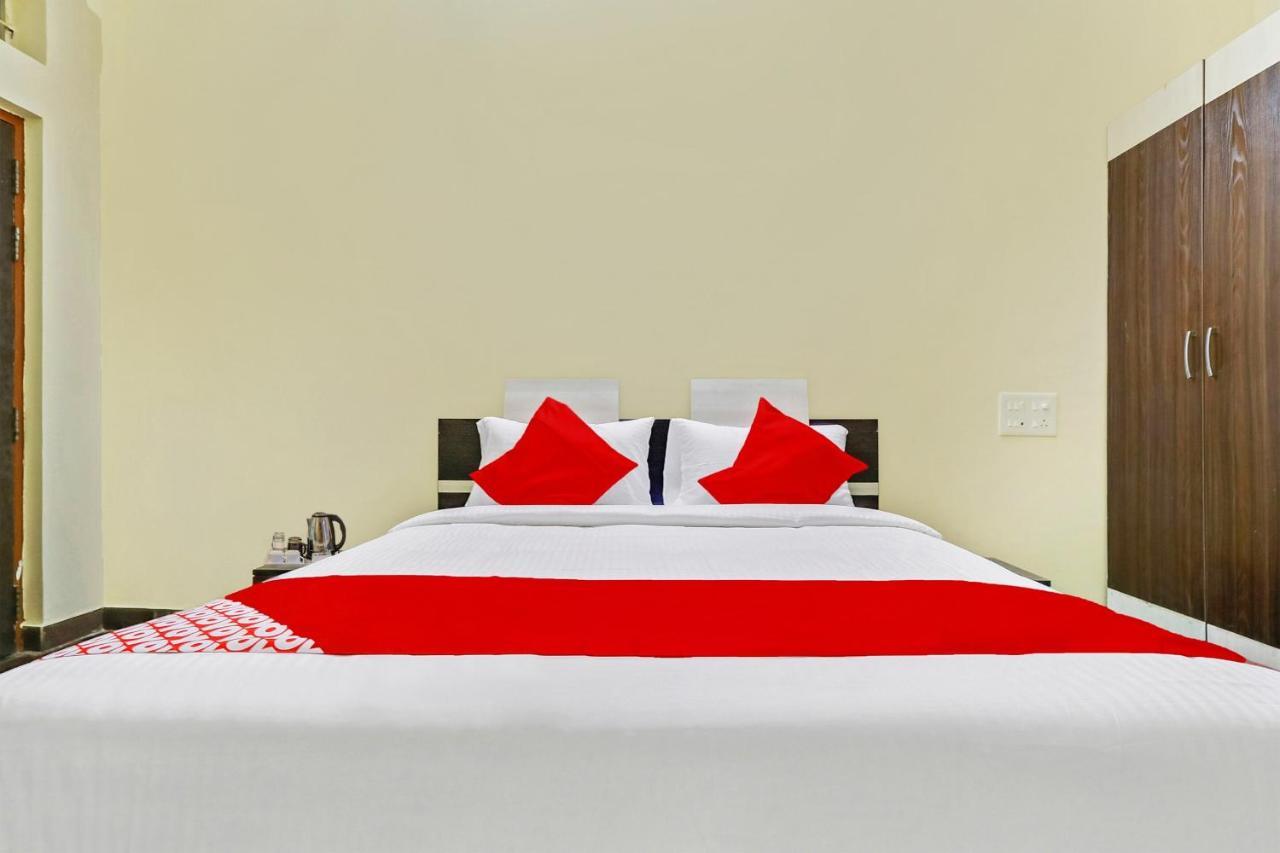 Oyo J P Palace Hotel Dod Ballapur Bagian luar foto