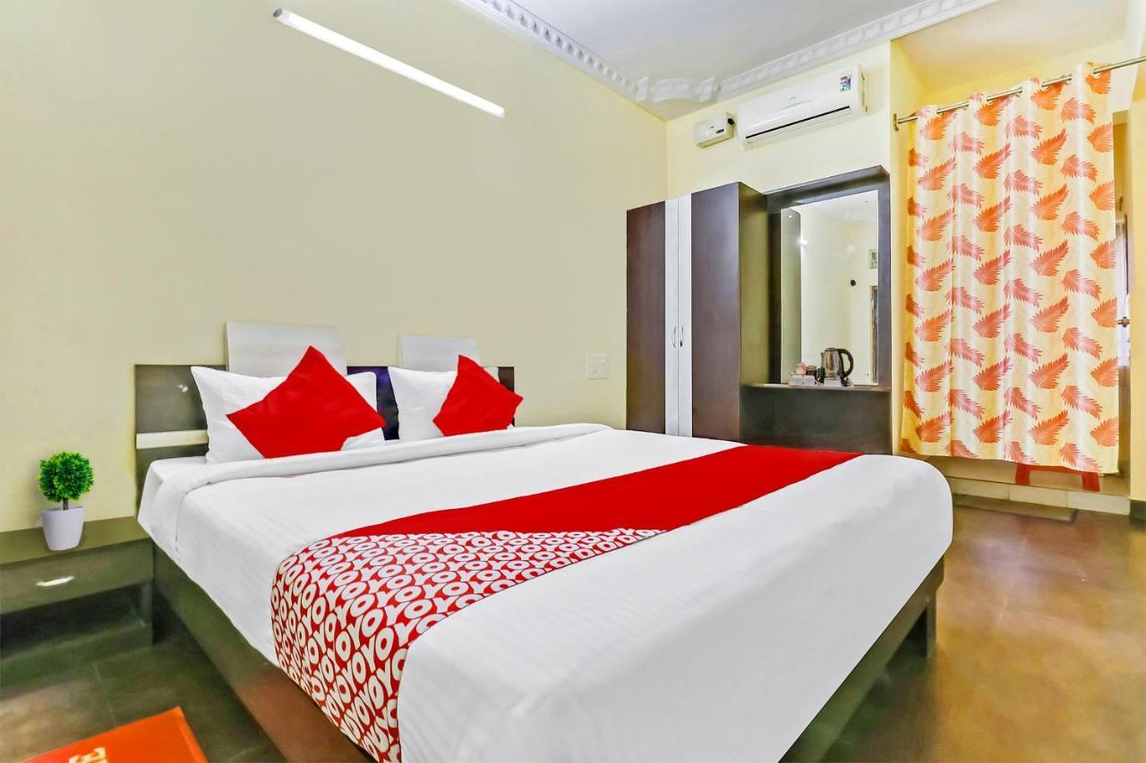 Oyo J P Palace Hotel Dod Ballapur Bagian luar foto