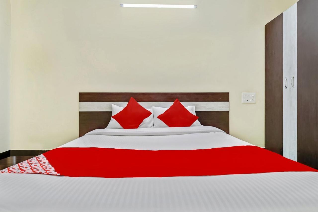 Oyo J P Palace Hotel Dod Ballapur Bagian luar foto